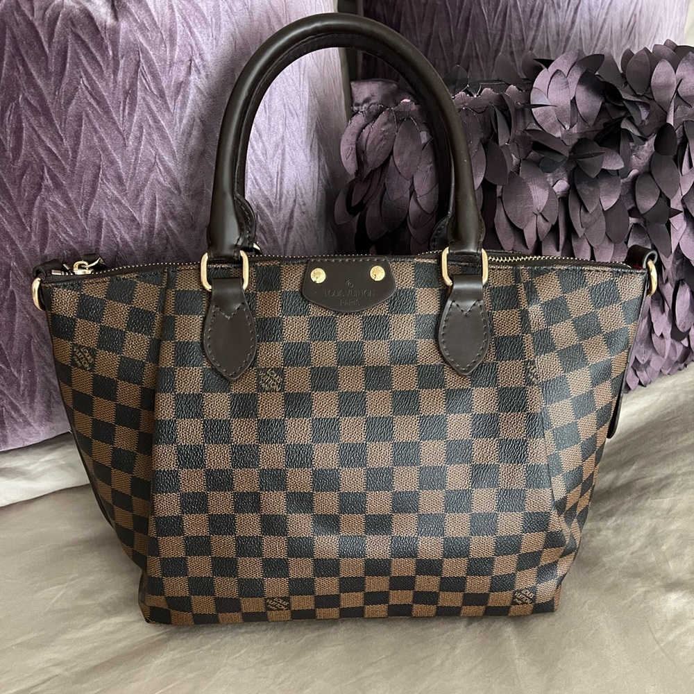 Louis Vuitton Handbag